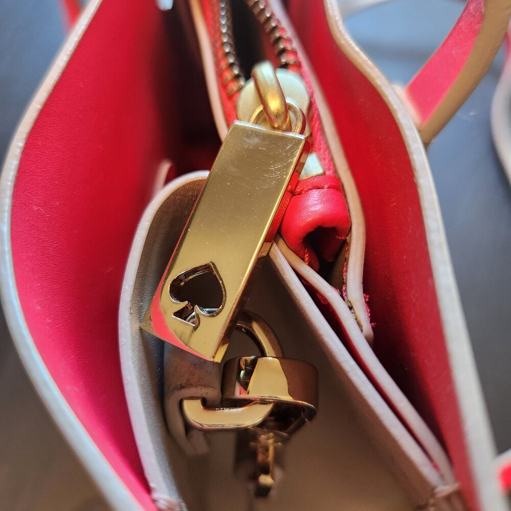 Fun Kate Spade bag - Picture 3 of 4